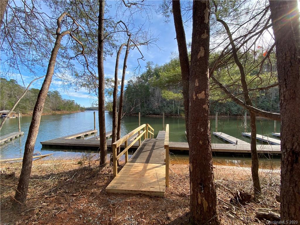 140 Kingfisher Trace 105