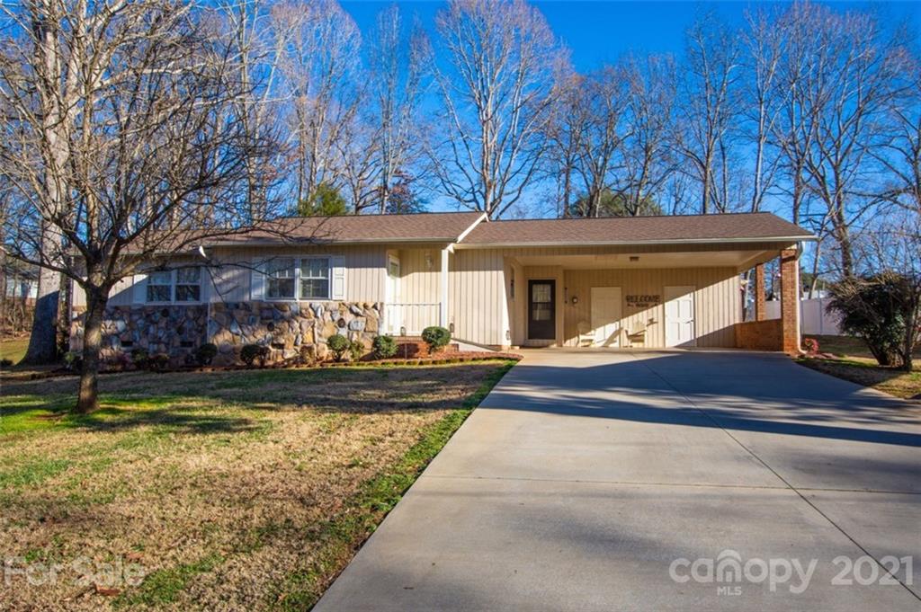 615 Crestridge Road
