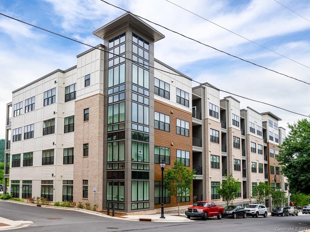 55 S Market Street 103