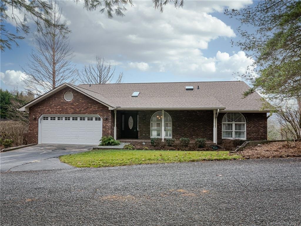 156 Circle Top Drive