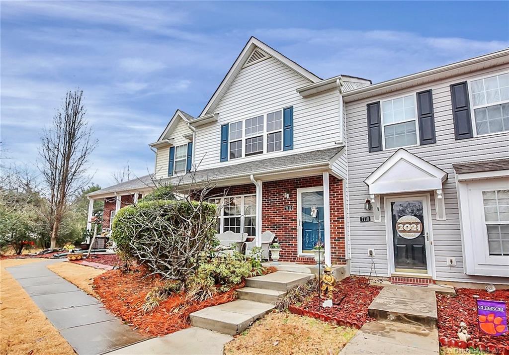 7112 Bidford Court