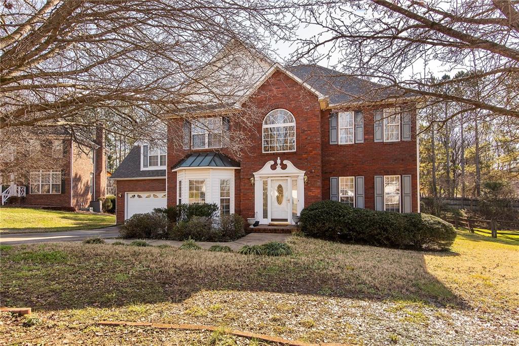 5559 Berry Ridge Drive