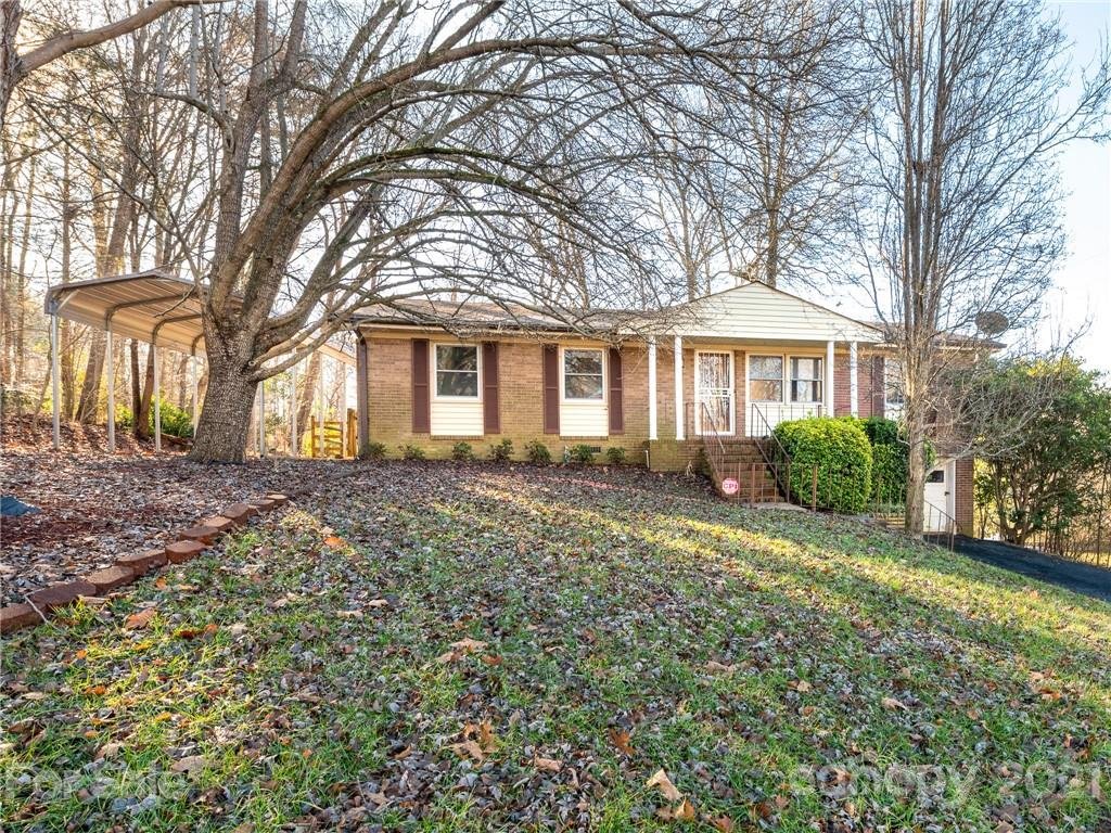 924 Claremont Road