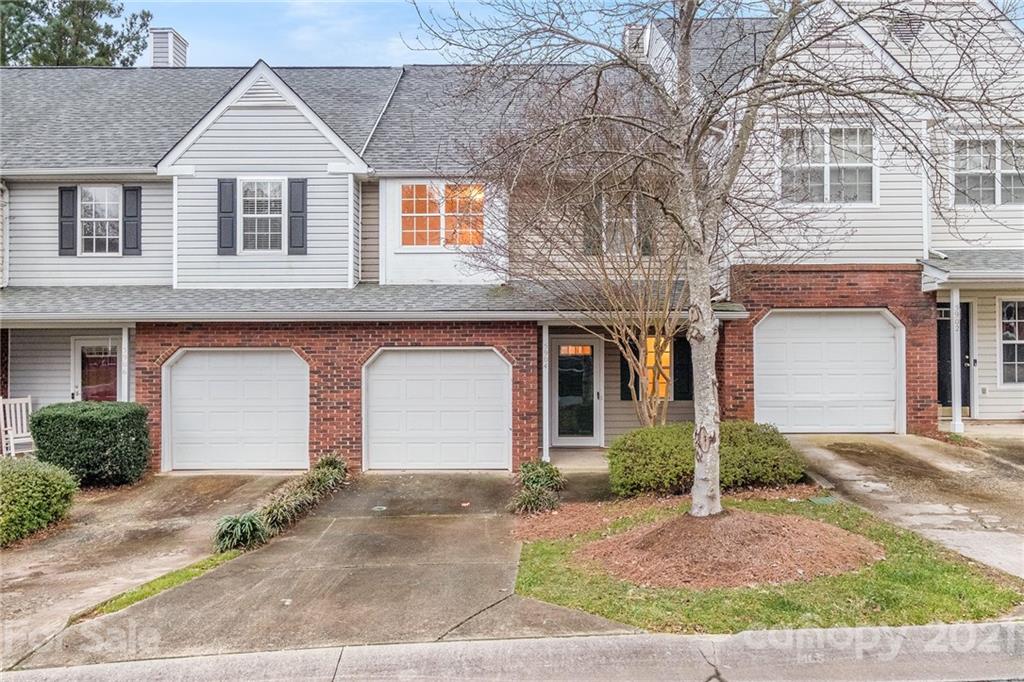 5904 Prescott Court