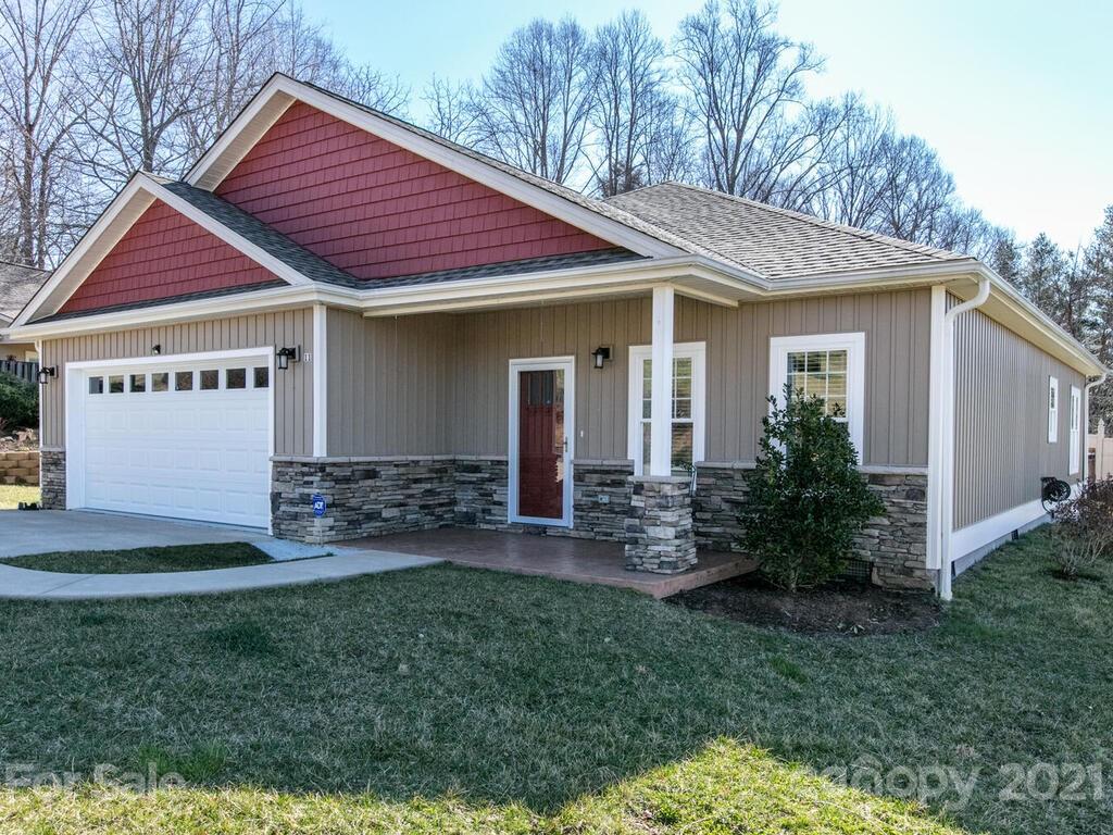 11 Bee Tree Village Parkway
