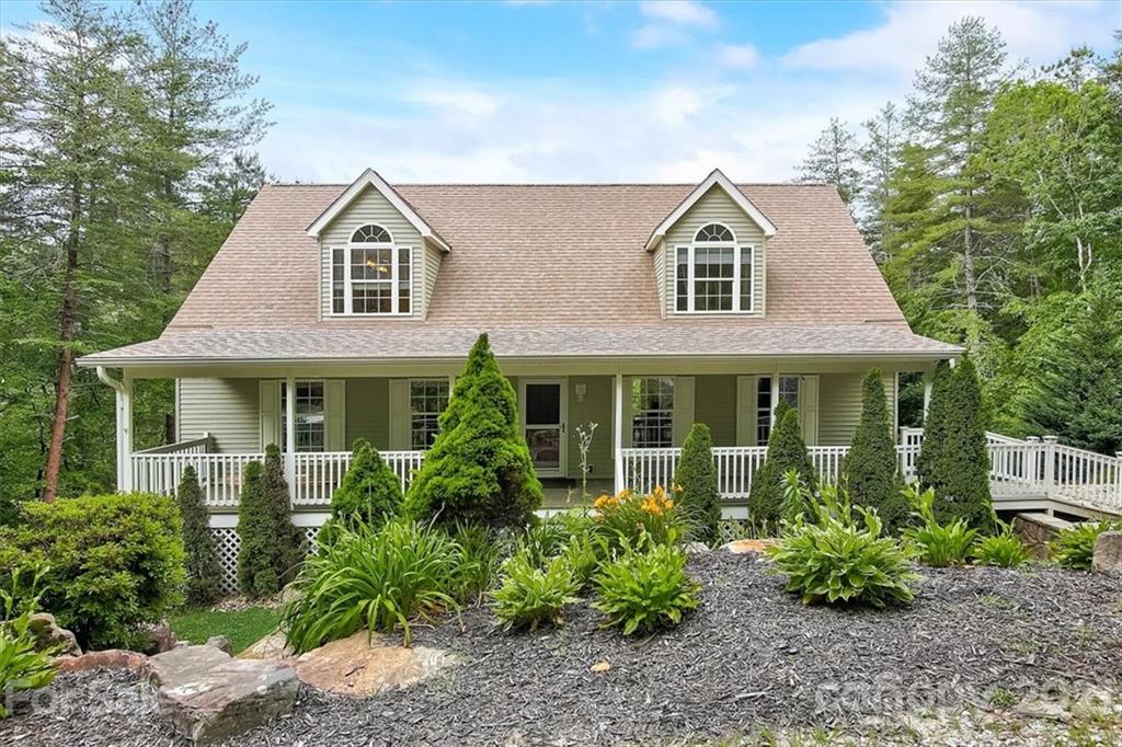 202 Oak Ridge Drive