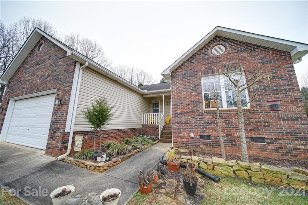 2680 Hill Top Drive