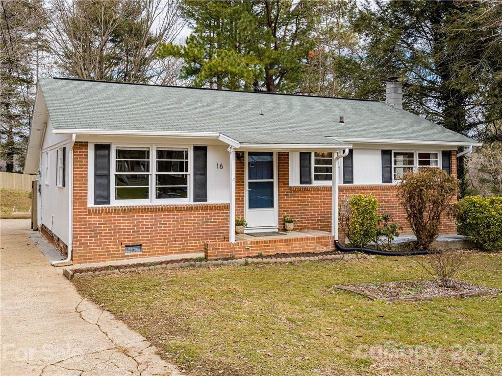 16 Starmount Drive