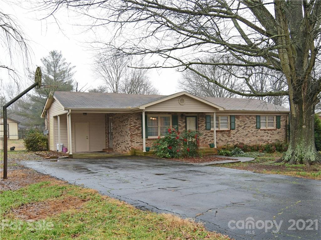 138 Victoria Drive