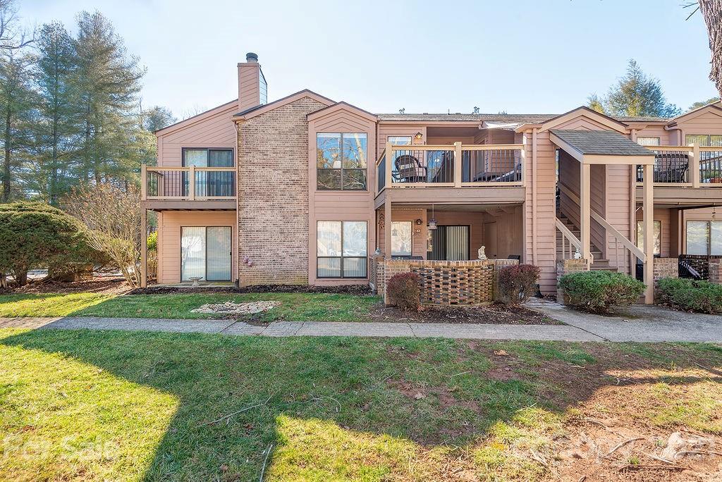 34 Ravencroft Lane