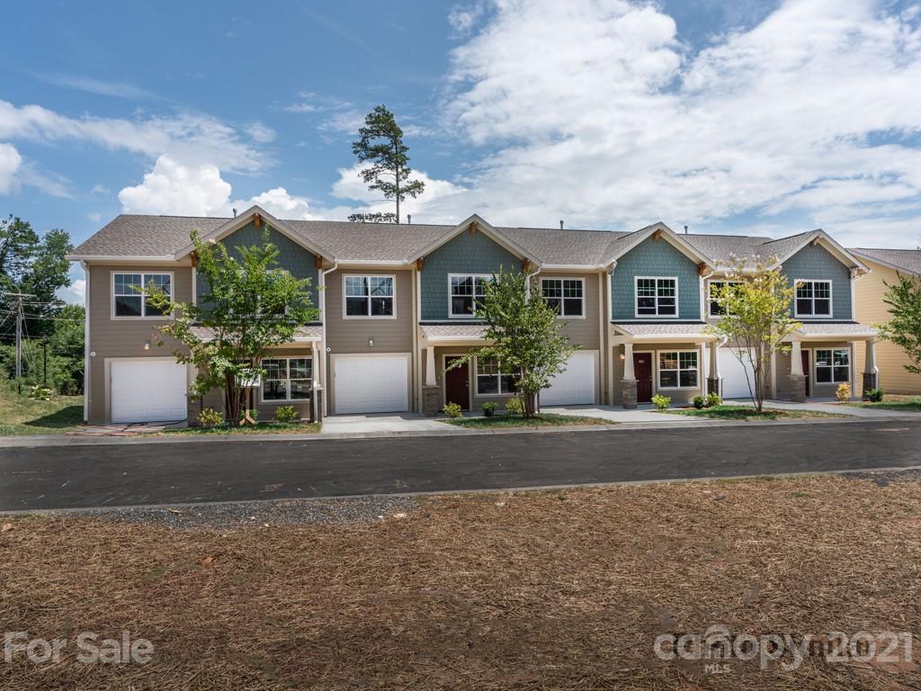 1052 Baldwin Commons Drive 61