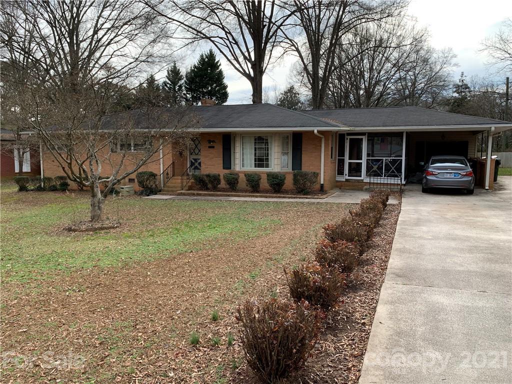 685 Grandview Drive