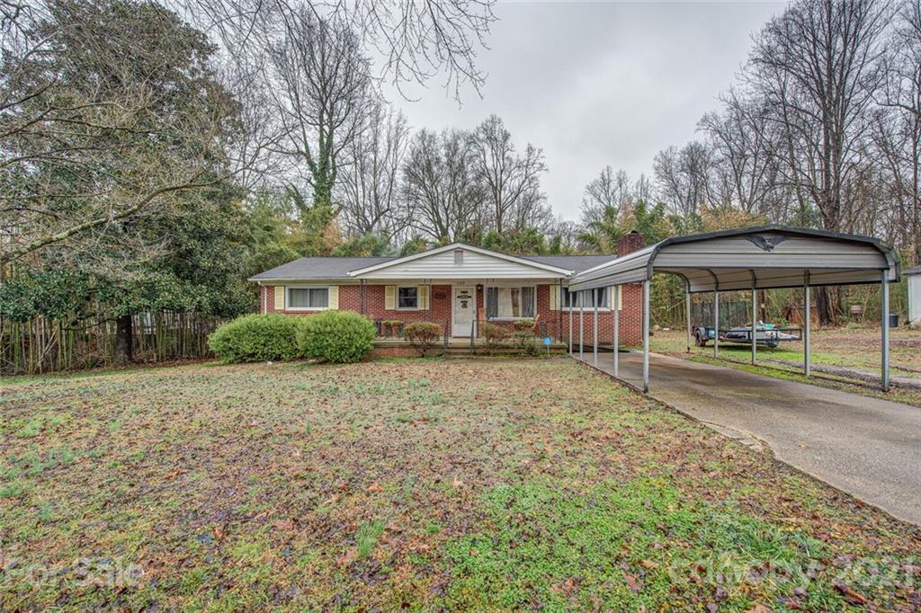 2303 Greenleaf Drive