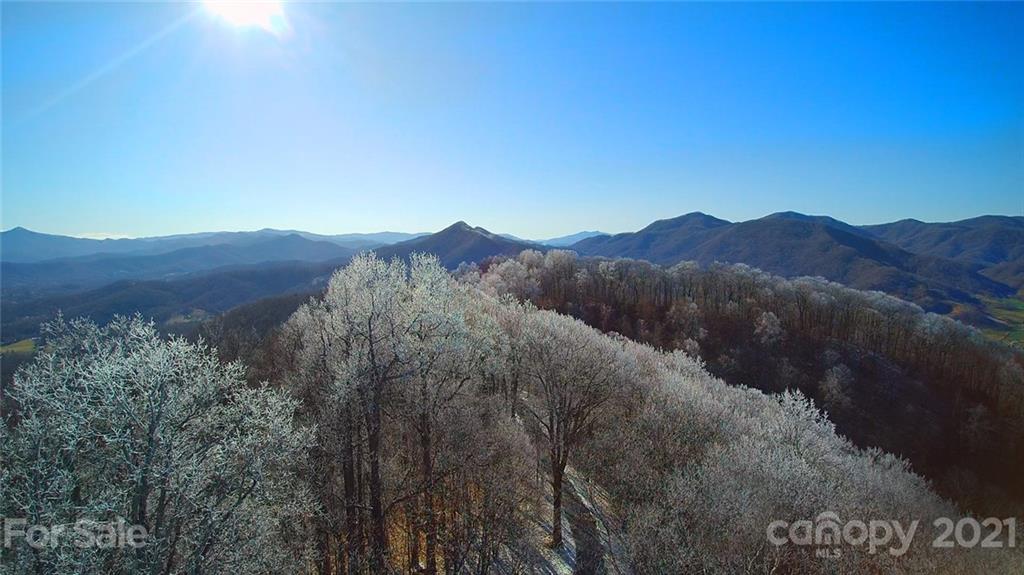 31 66 Acres Cave Summit Trail 102-104
