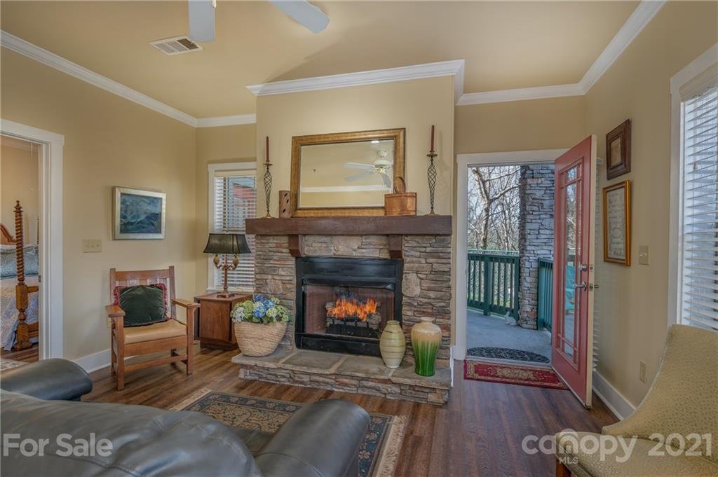 9 Kenilworth Knoll 124