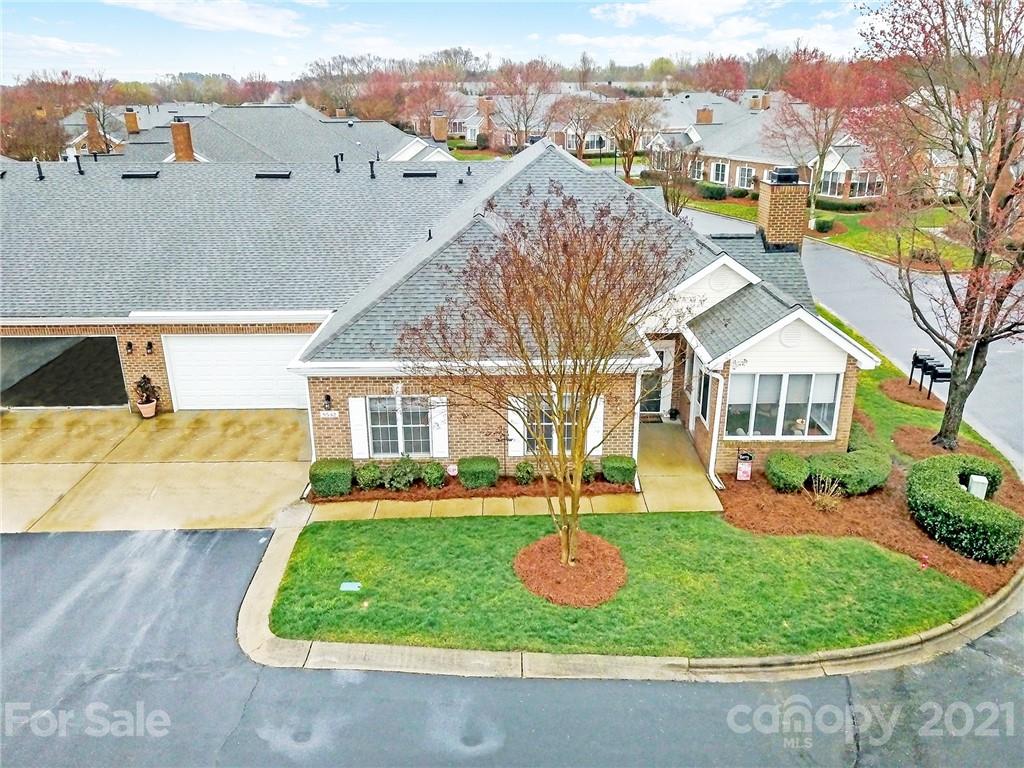 8542 Highland Glen Drive