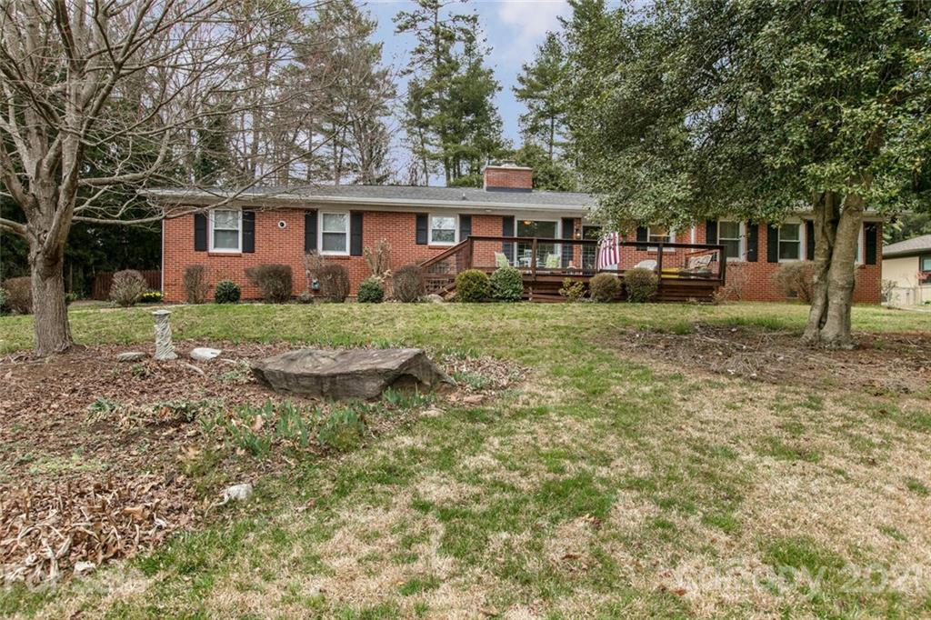 5 S Oak Forest Drive