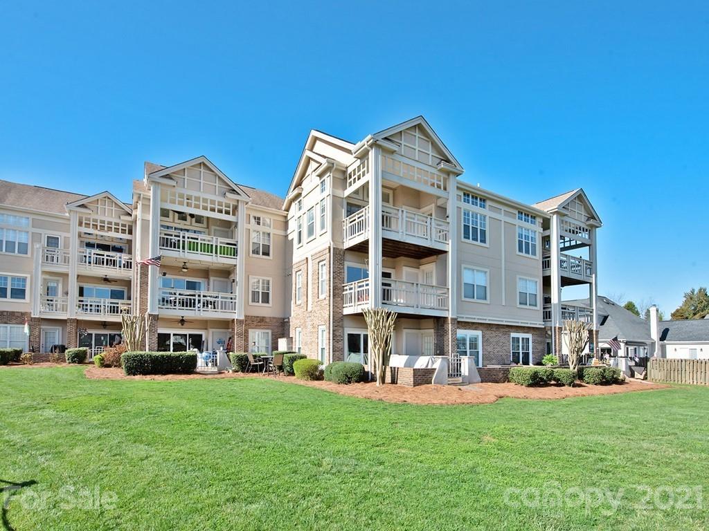 107 Pier 33 Drive