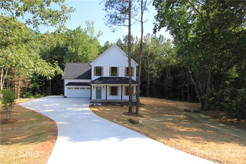 693 Luther Drive