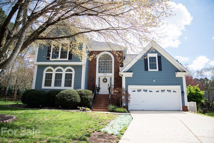 20330 Berry Circle