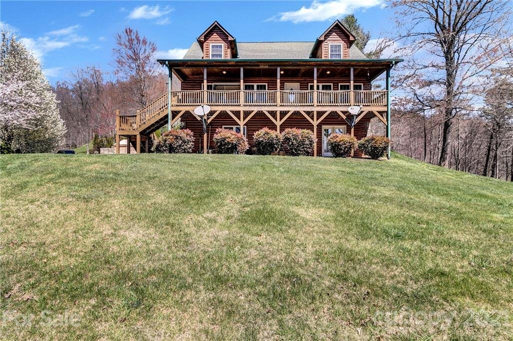 405 Hideaway Drive