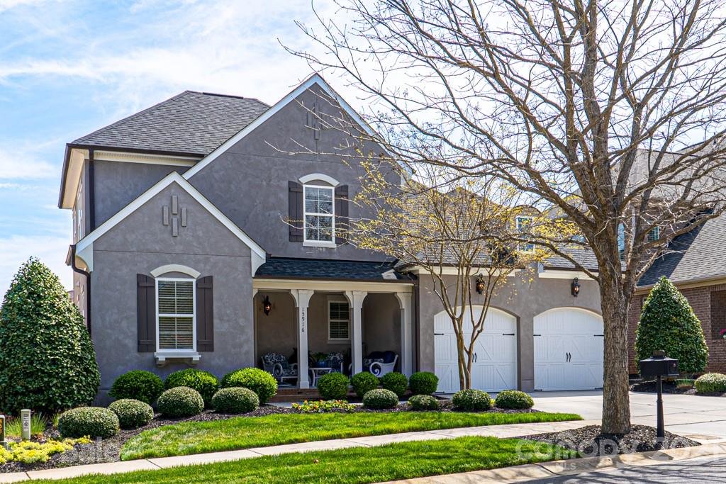 15916 Robbins Green Drive