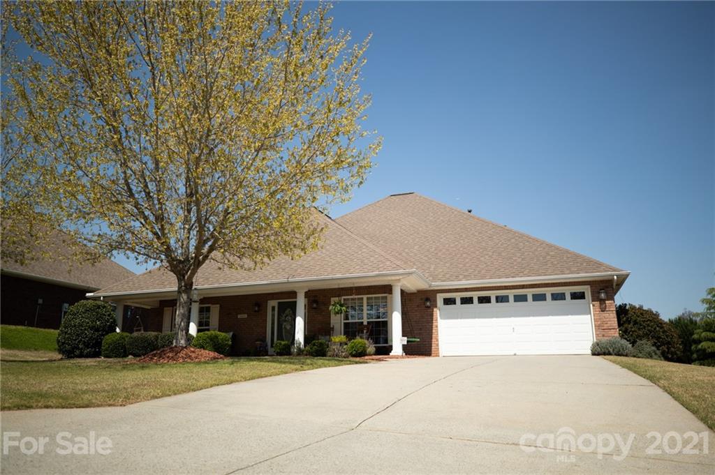 2464 Kinmere Drive