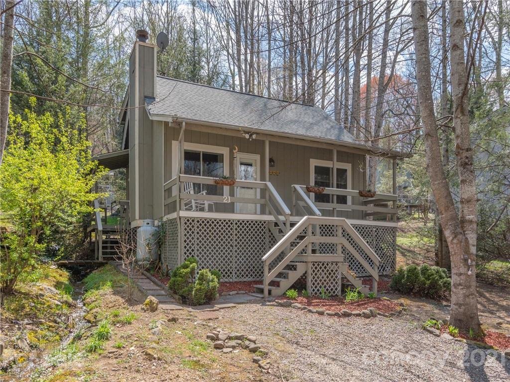 21 Susan Drive