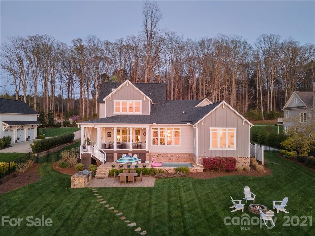 114 Twin Sisters Lane
