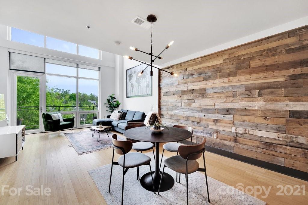 1133 Metropolitan Avenue 307