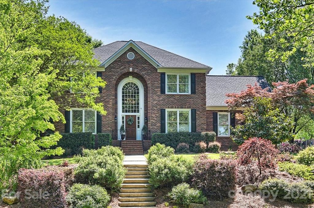9900 Park Walk