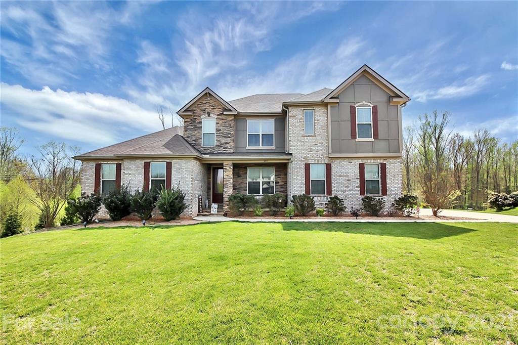 601 Blaise Court