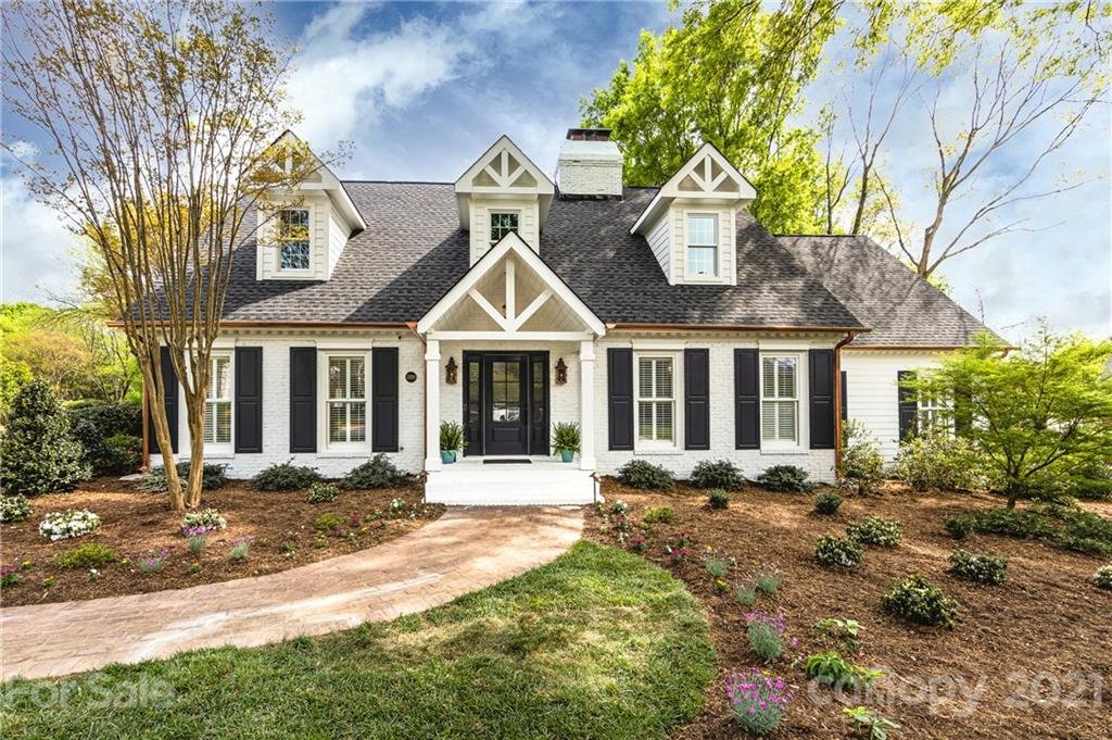 2326 Lathrop Lane