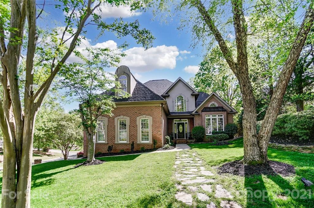 7126 Topsail Circle