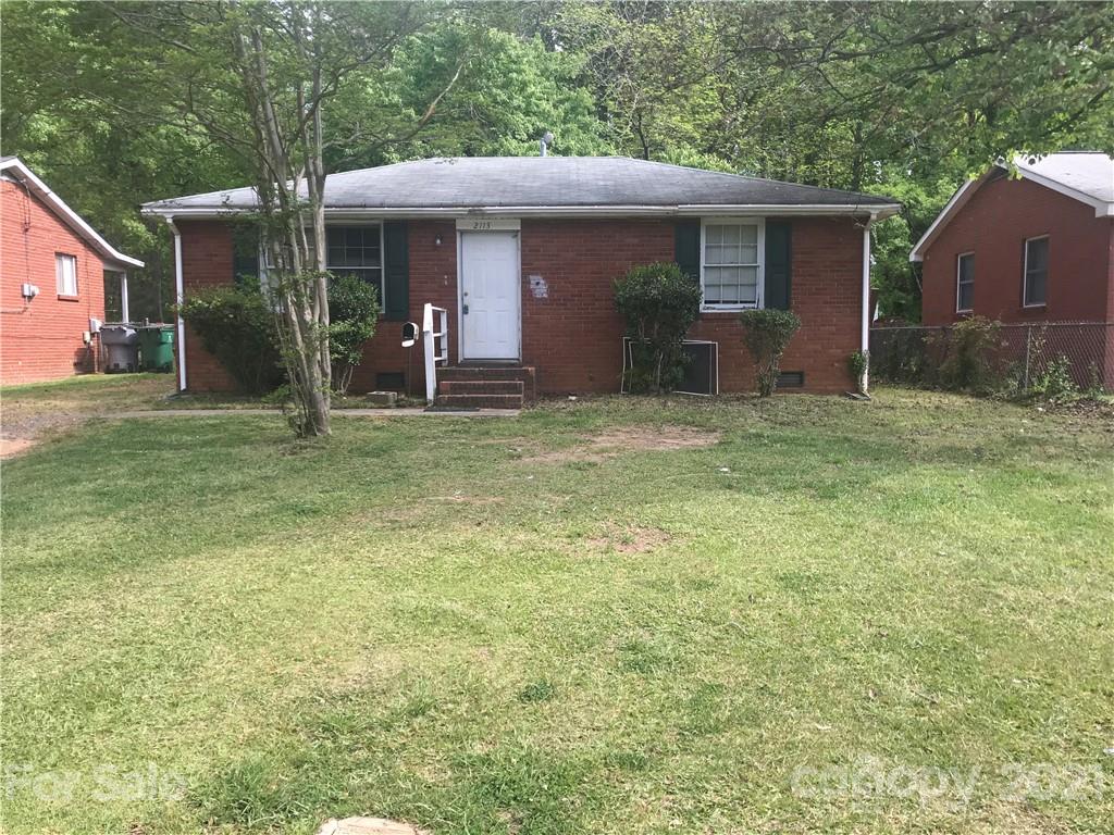 2113 Finchley Drive