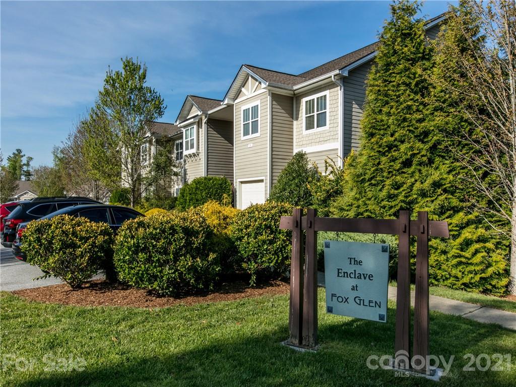 20 Foxden Drive 202
