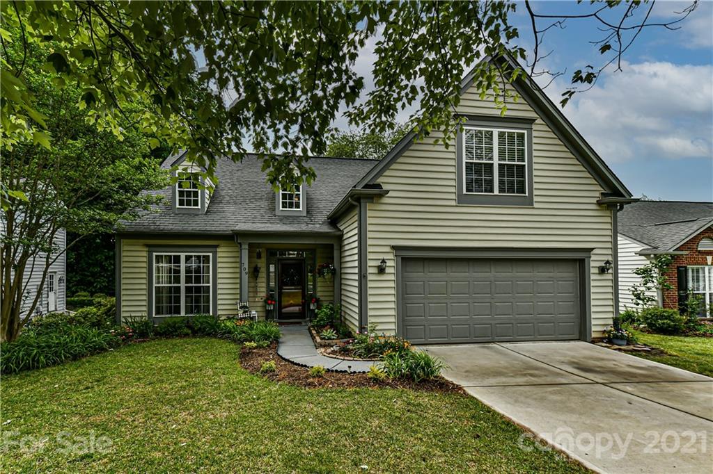 709 Clearbrook Road