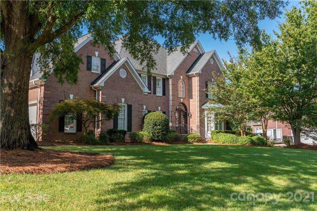 822 Kings Crossing Drive L63