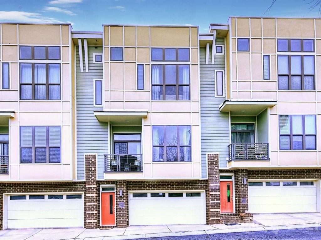 419 Steel Gardens Boulevard