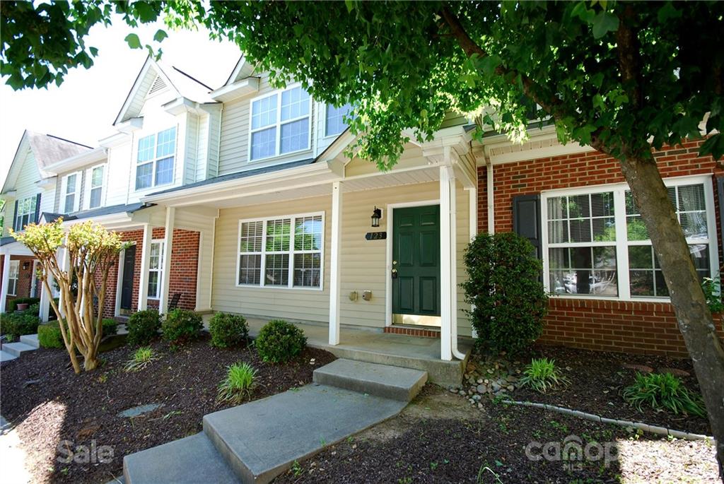 123 Lynch Circle