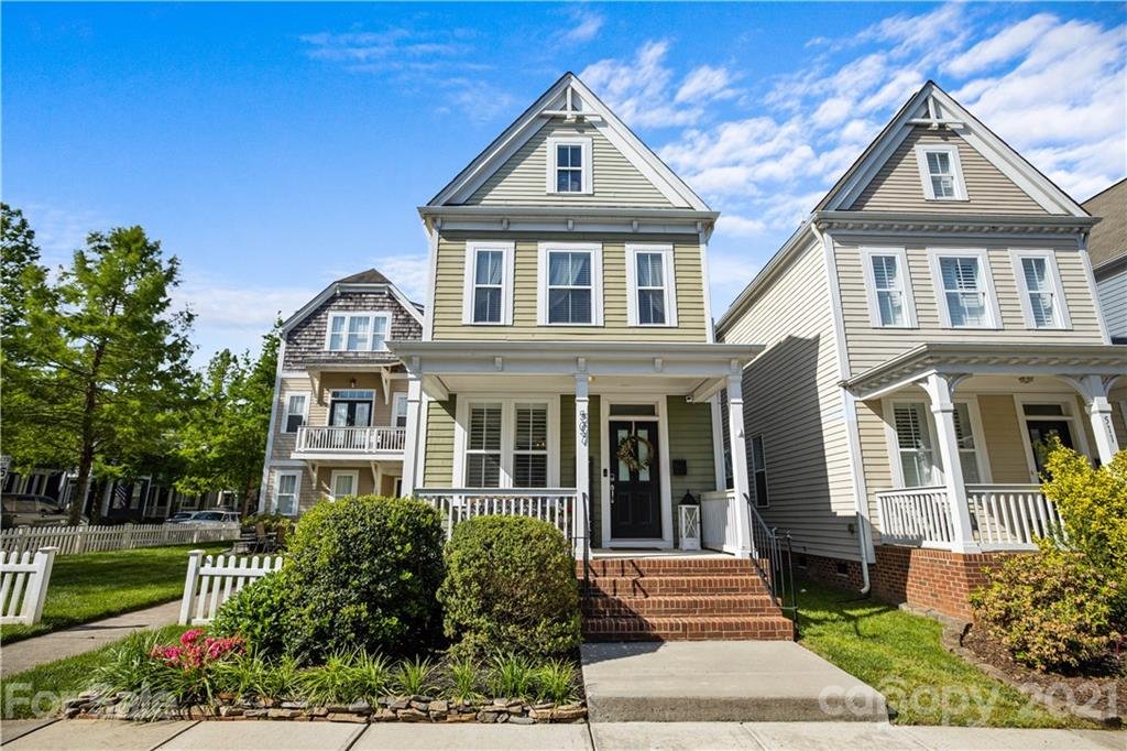 507 Dubois Court