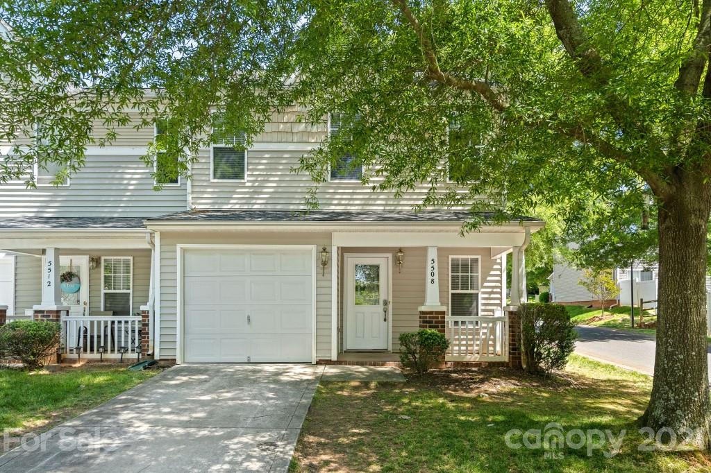 5508 Franklin Springs Circle