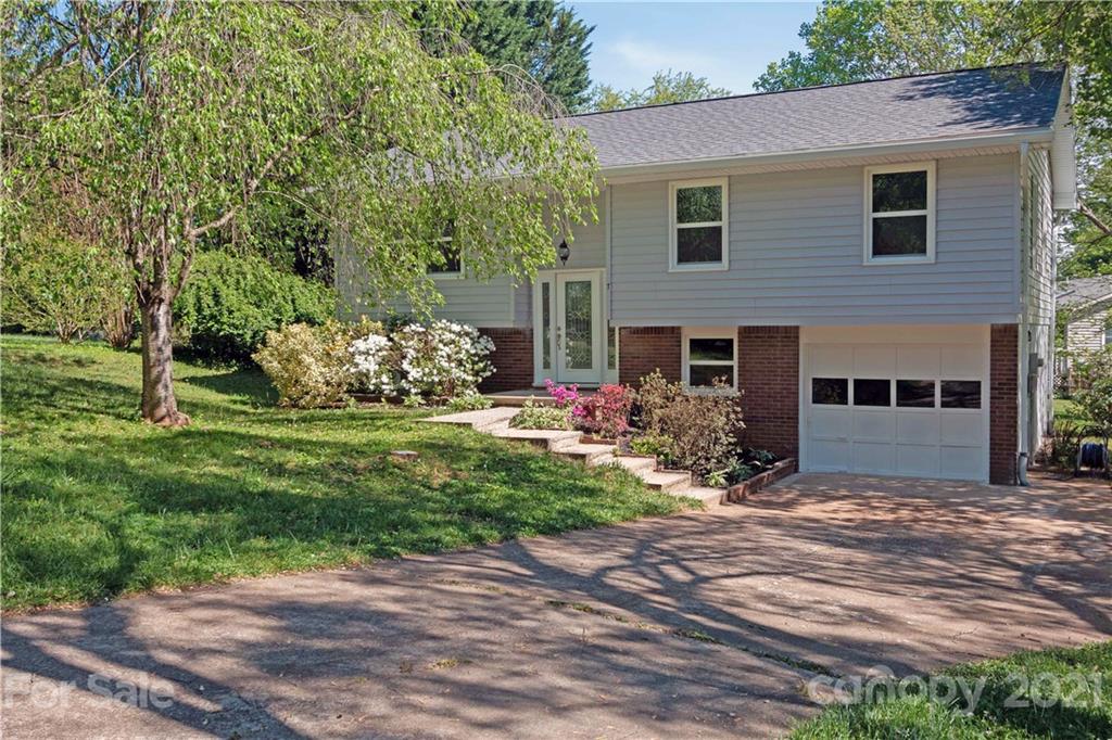7 Guinevere Court