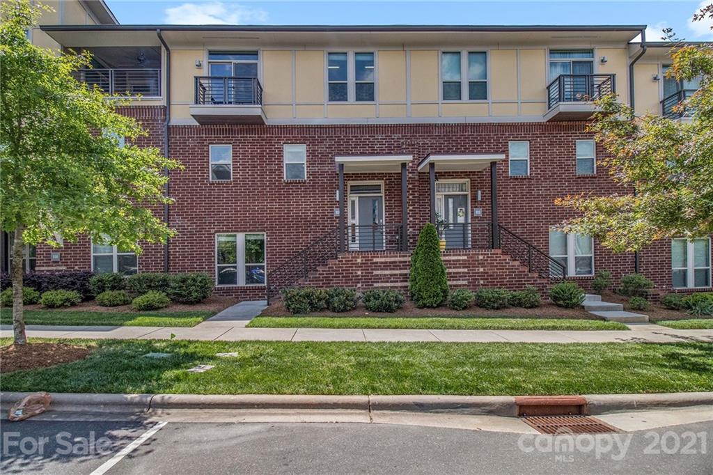 926 Steel House Boulevard