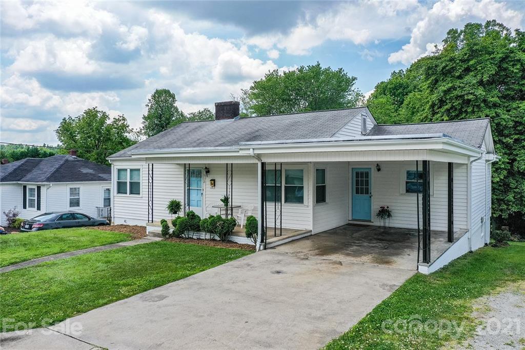 512 Edgewood Drive