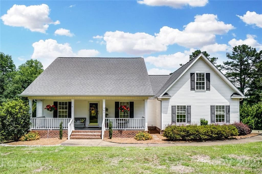 506 Saddle Drive