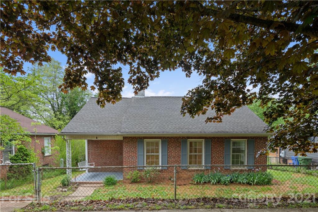6 Enka Pine Street