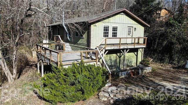323 Azalea Road
