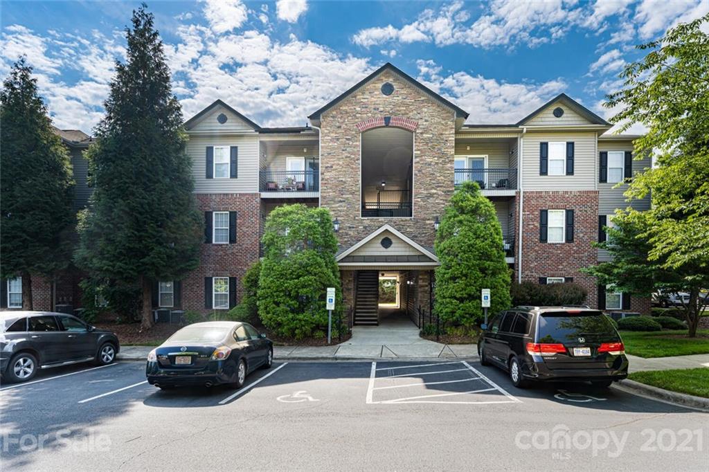 116 Appeldoorn Circle