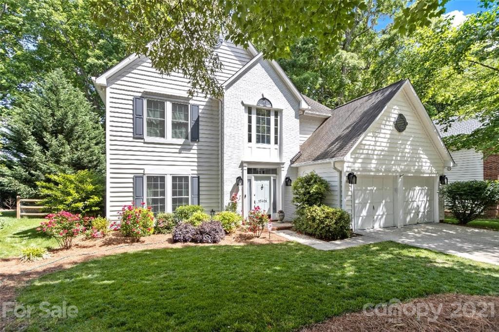 15406 Great Glen Lane